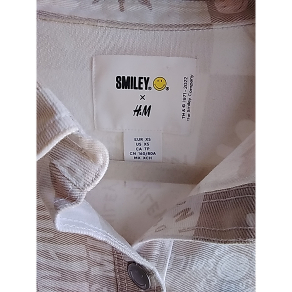 💕NWOT💕 Women's /Juniors H&M Smiley Button-Down Shirt/Jacket Oversize XS Beige - Picture 3 of 12